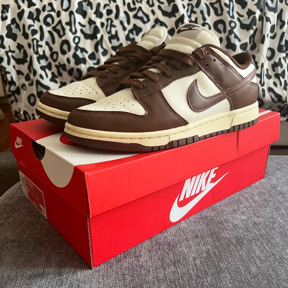 Women’s Nike dunks